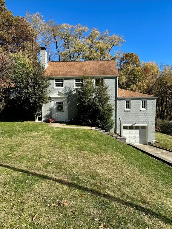 452 Woodland Rd, Ross Twp, PA 15237