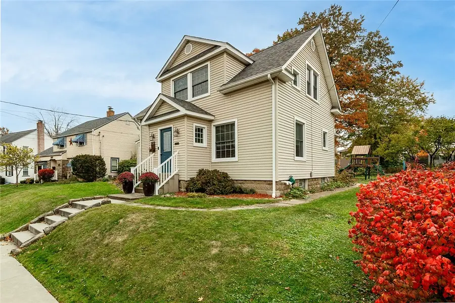 320 Edgewood Ave, Grove City, PA 16127 - Image #3