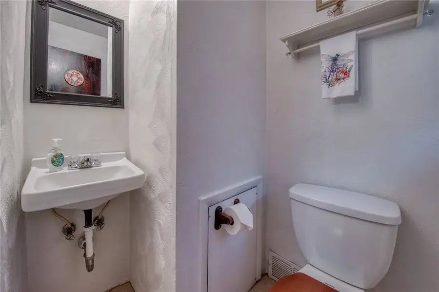 310 Altaview Dr, Monroeville, PA 15146 - Image #3