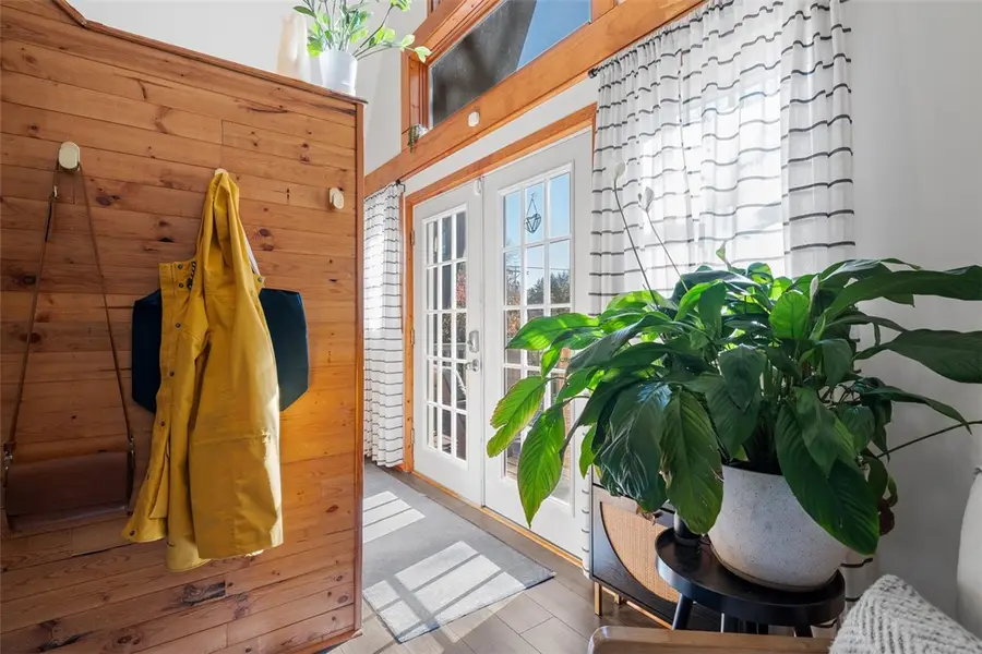 11665 Wilshire Dr, North Huntingdon, PA 15642 - Image #3