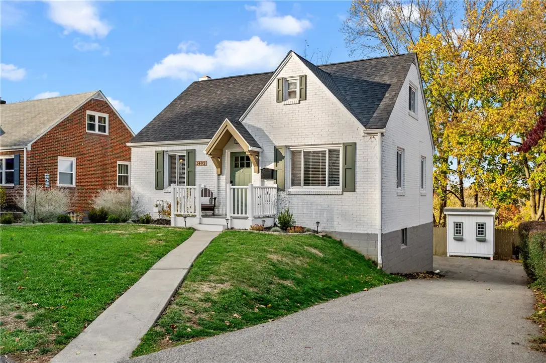 1482 Blossom Hill Rd, Castle Shannon, PA 15234 - Image #1