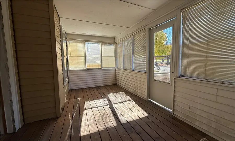 133 S 7th St, Sharpsville, PA 16150 - Image #2