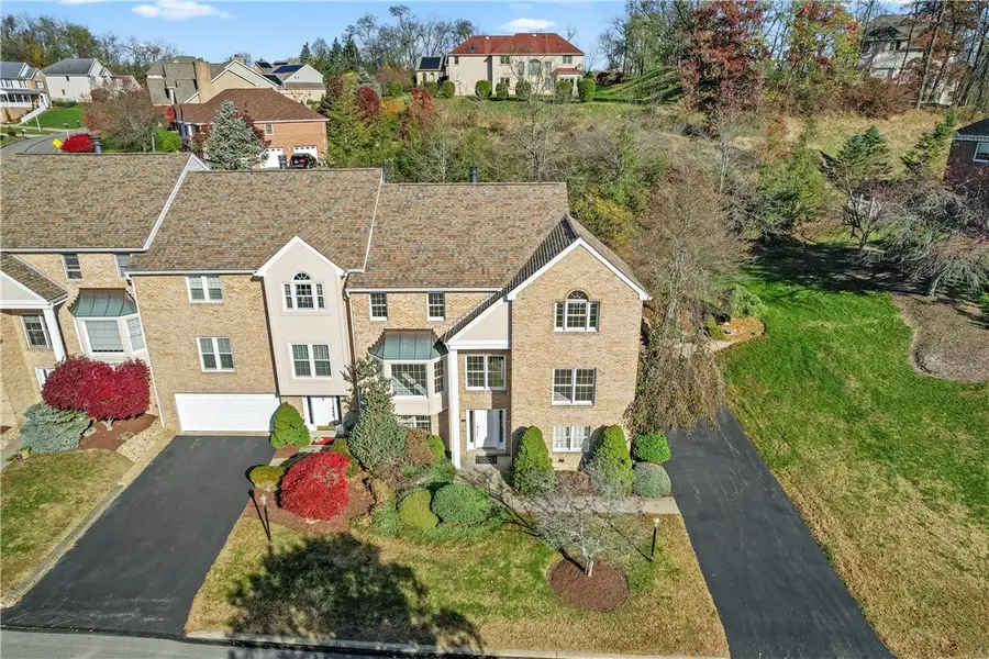 305 Newbury Drive, Monroeville, PA 15146 - Image #2