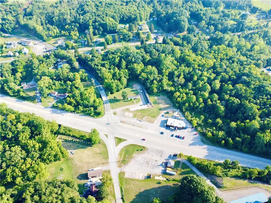 1761 Old Youngstown Rd, Union, PA 16116 - Image #2