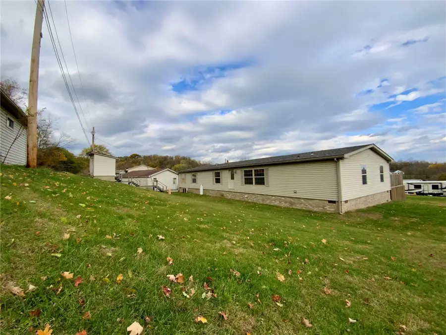 107 Francis Dr, Greene, PA 15043 - Image #2