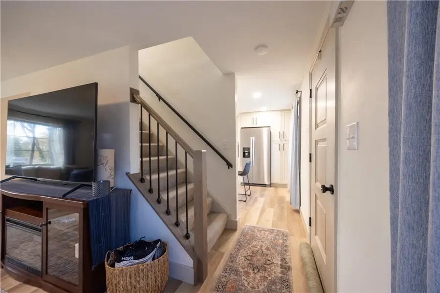 267 Great Smokey Dr, Plum, PA 15239 - Image #2