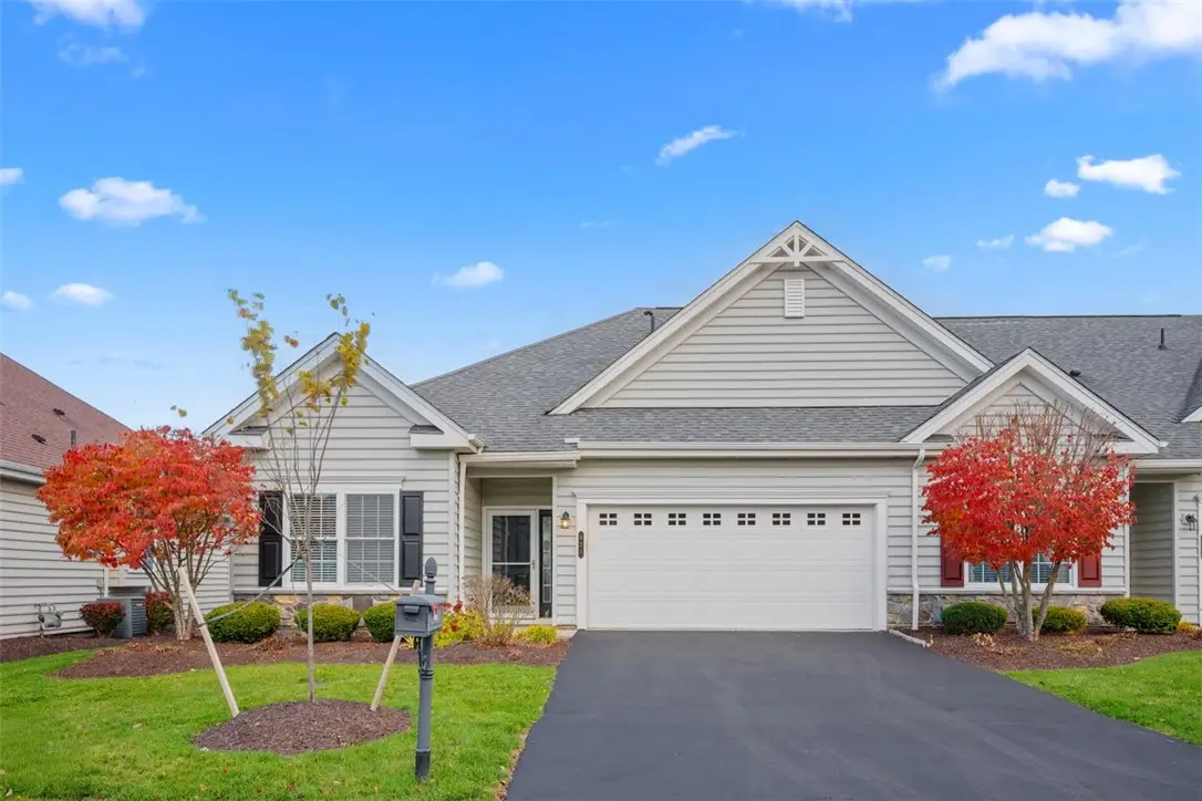 621 Old Glory Lane, Economy, PA 15042 - Image #1