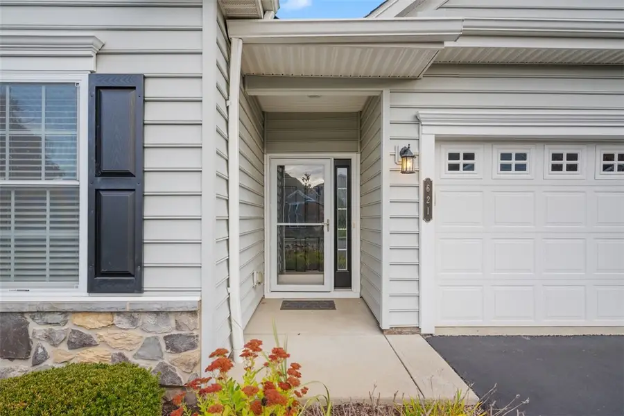 621 Old Glory Lane, Economy, PA 15042 - Image #2