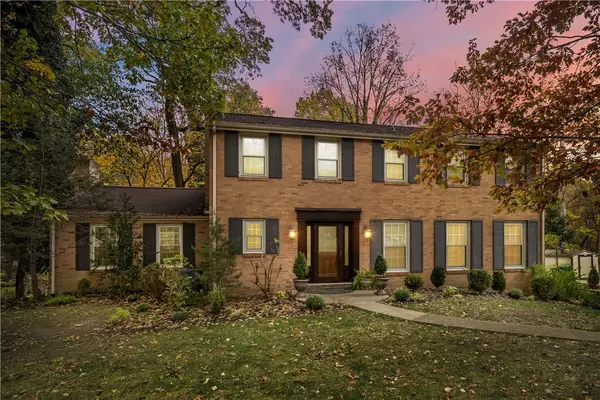 3001 Swansea Crescent W, Hampton, PA 15101