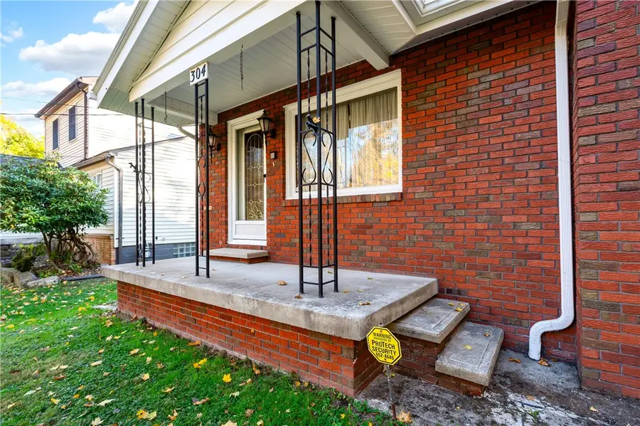 304 N Scott St, New Castle, PA 16101 - Image #3