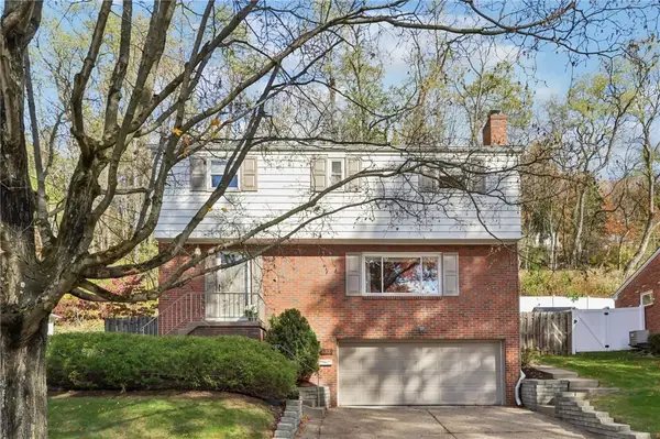 332 Sharon Dr, Forest Hills Boro, PA 15221