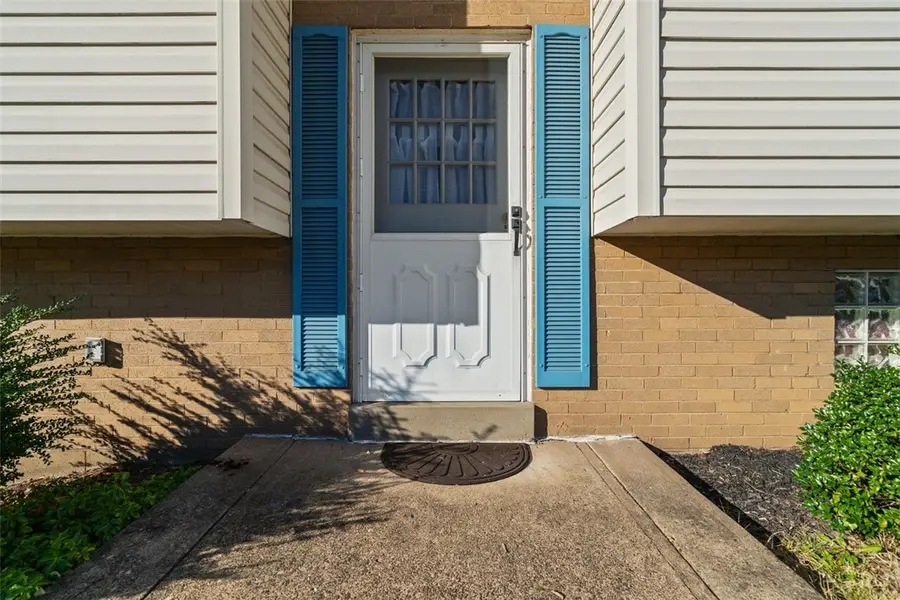 89 Lilmont Drive, Swissvale, PA 15218 - Image #2