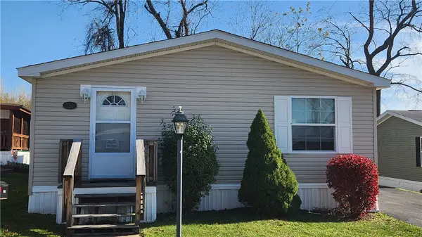 120 Valleyview Dr, Finleyville, PA 15332