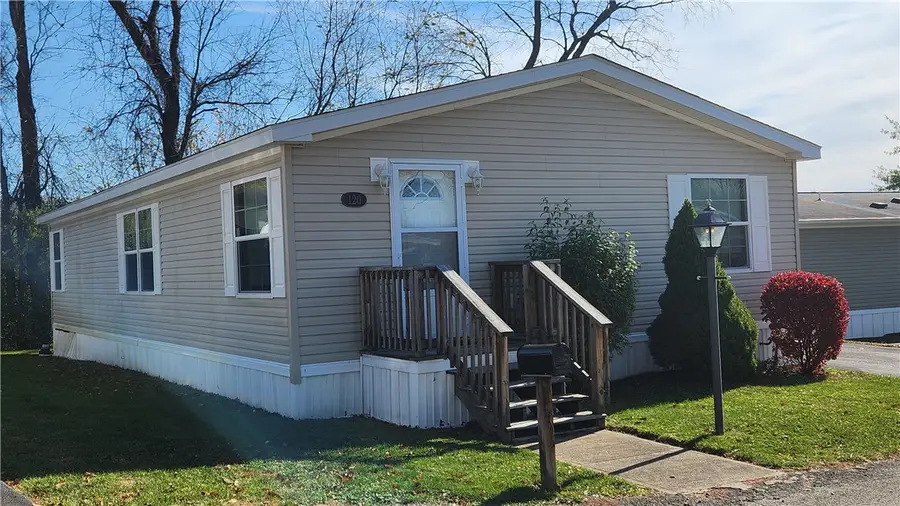 120 Valleyview Dr, Finleyville, PA 15332 - Image #2