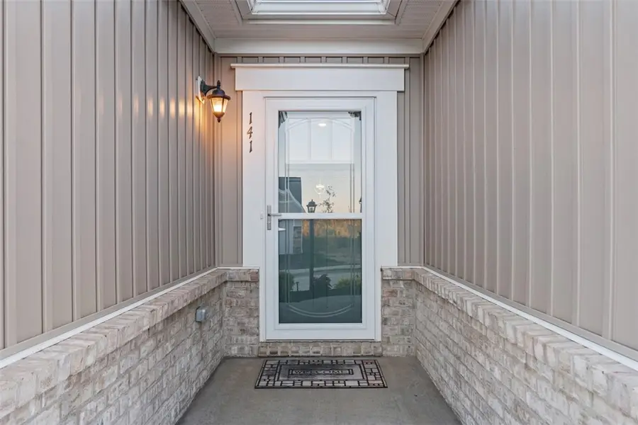 141 Deana Dr, Robinson Township, PA 15136 - Image #3