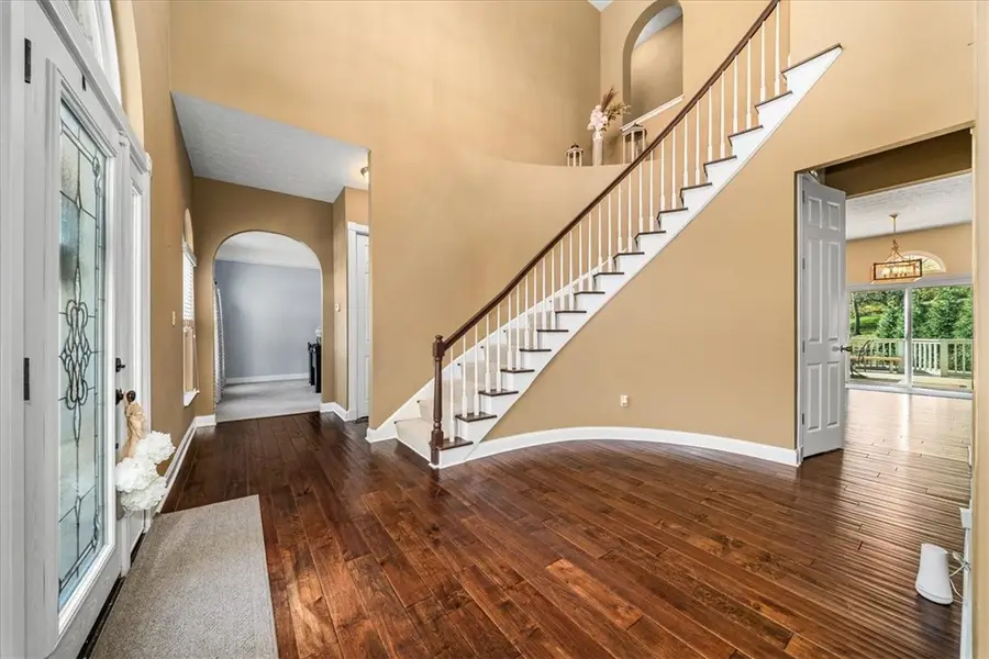 724 Franklin Rd, Pine, PA 16046 - Image #2