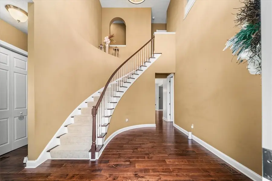 724 Franklin Rd, Pine, PA 16046 - Image #3