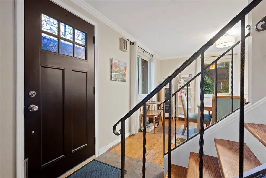 307 Garlow Drive, Penn Hills, PA 15235 - Image #2