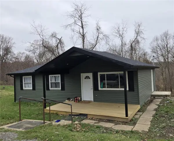 504 Queenstown Rd, Perry Twp, PA 16041