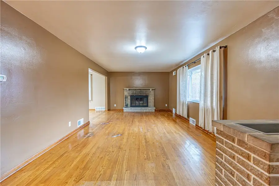 533 7th St, New Kensington, PA 15068 - Image #2