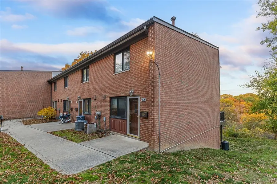 3763 Allendale Circle, Pittsburgh, PA 15204 - Image #3