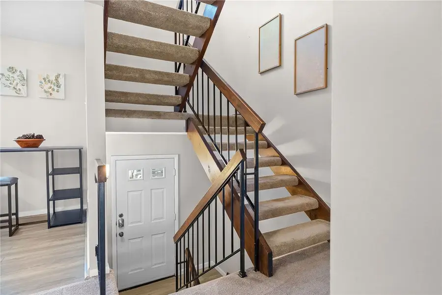 1613 Harewood Square, McCandless, PA 15090 - Image #3