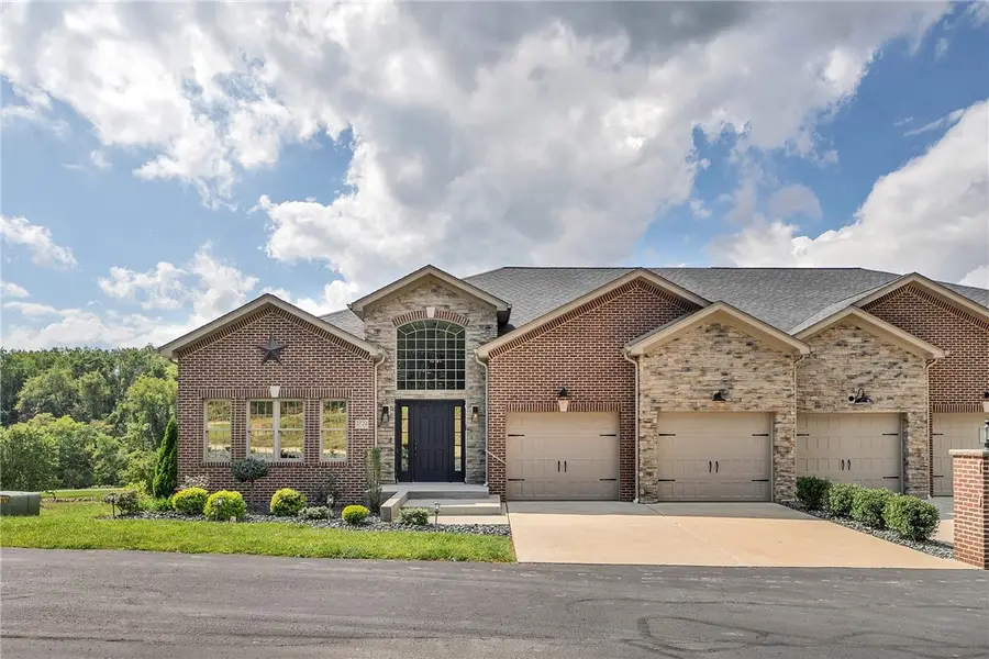 2726 Clay Pike Rd, North Huntingdon, PA 15642 - Image #3