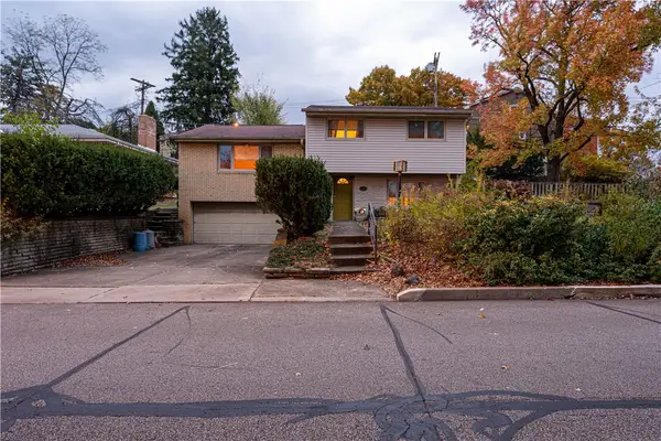 2284 Crestview Rd, Banksville/Westwood, PA 15216