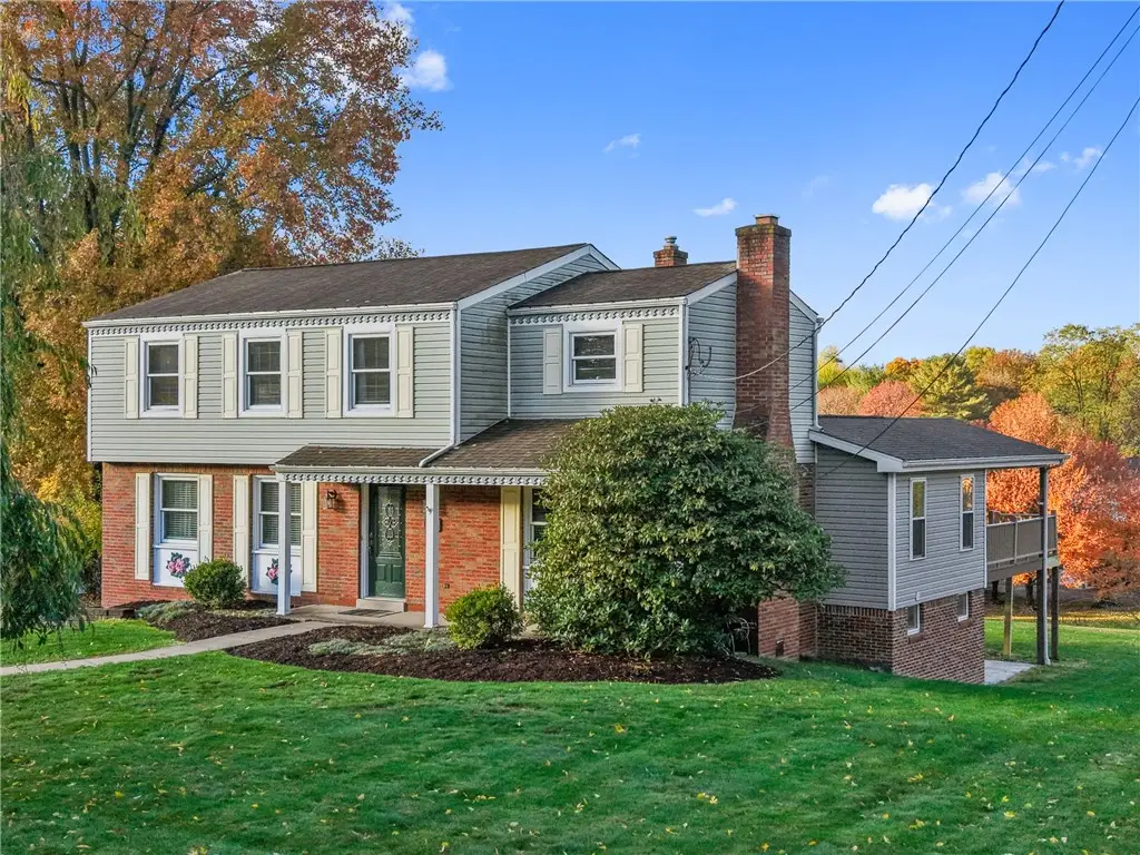 1537 King Charles Dr, Franklin Park, PA 15237 - Image #1