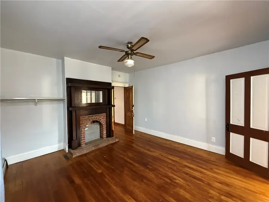 3256 Constitution Blvd, Taylorstown, PA 15323 - Image #2