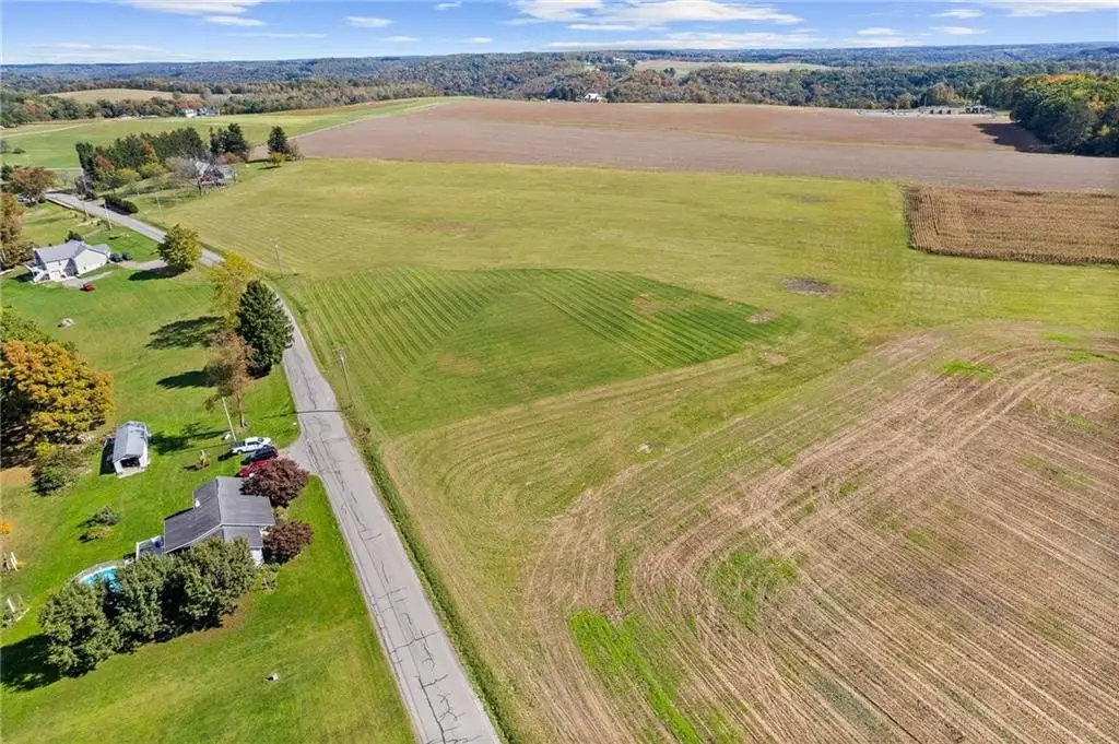 104 Bluestone Ct, Harmony, PA 16037 - #1