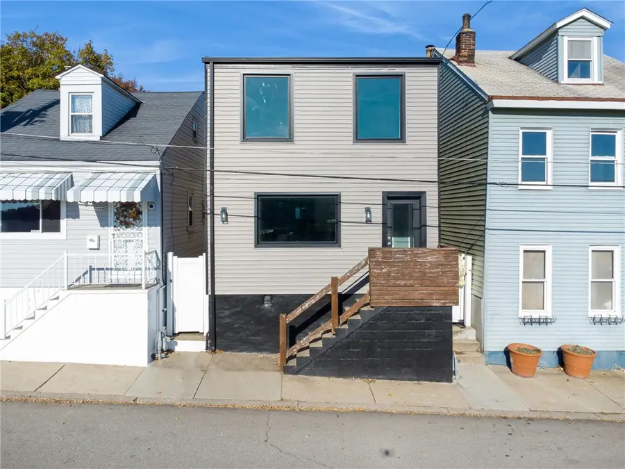 1308 Goettman St, Pittsburgh, PA 15212 - Image #2