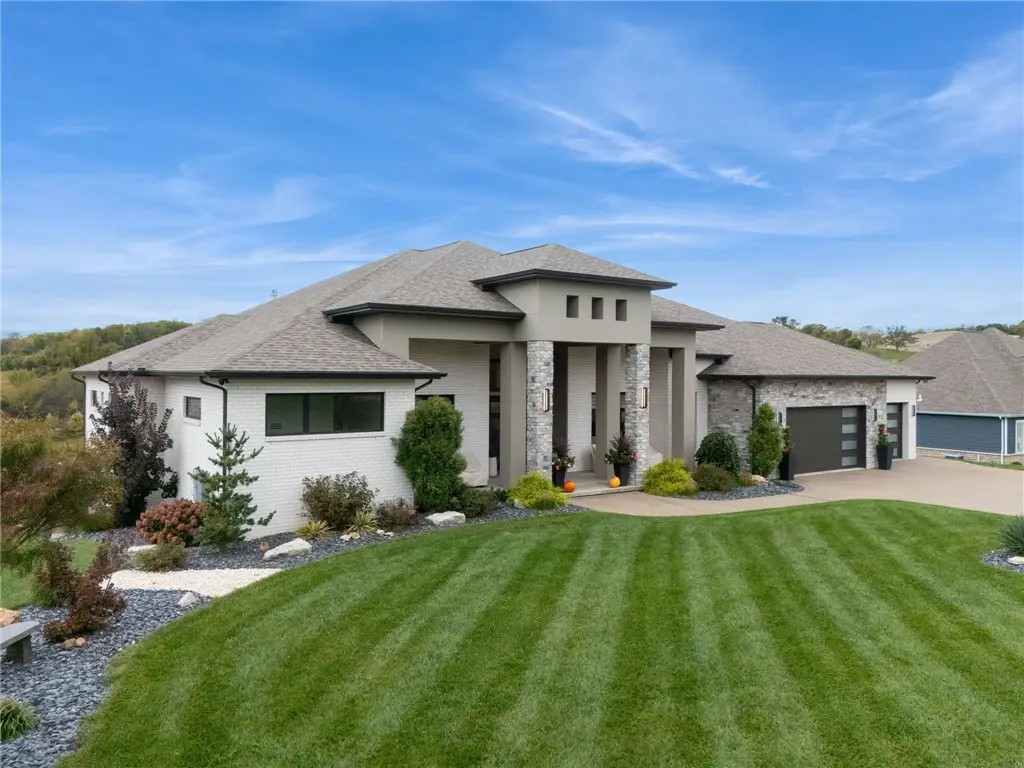 2099 Totteridge Dr, Salem, PA 15601 - Image #1