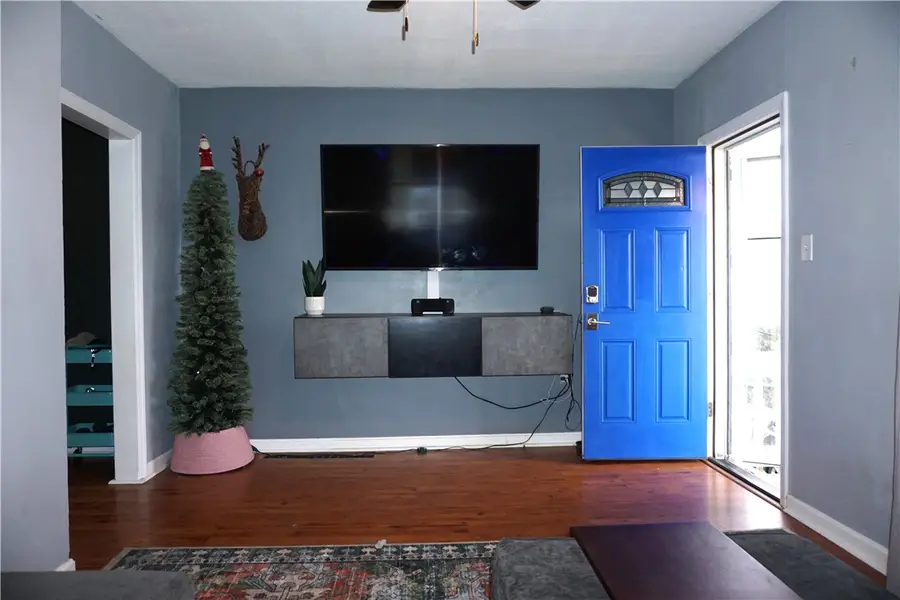 1717 Hiland Ave, Coraopolis, PA 15108 - Image #3