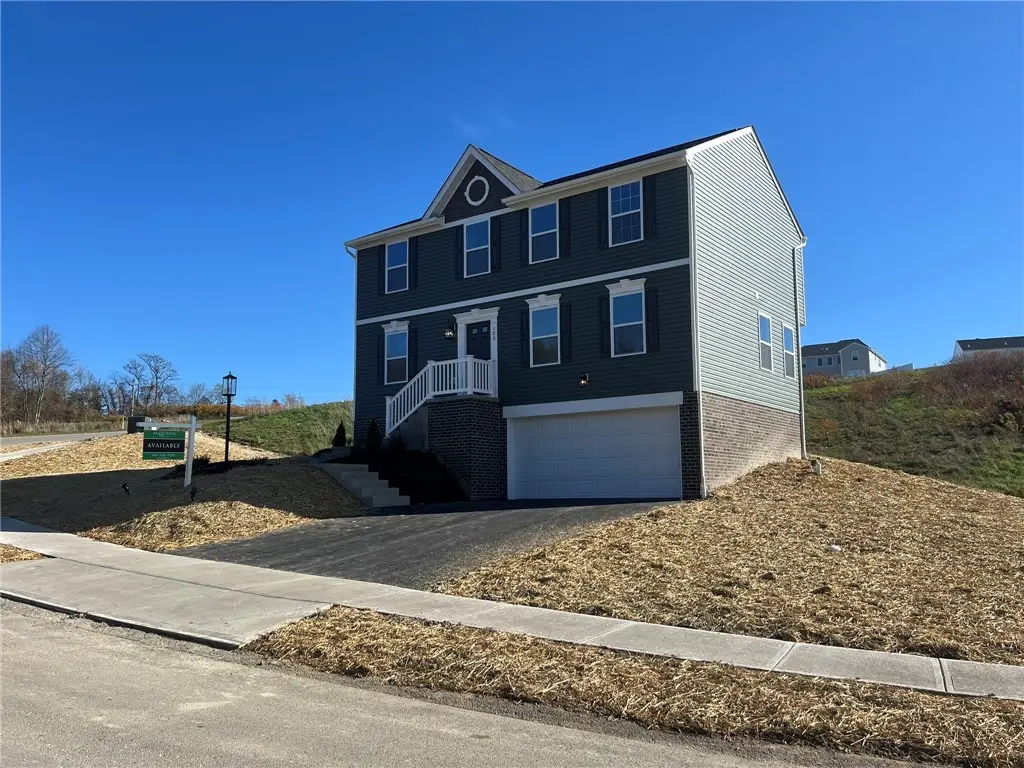 120 Samantha Dr, Center, PA 15061 - Image #1