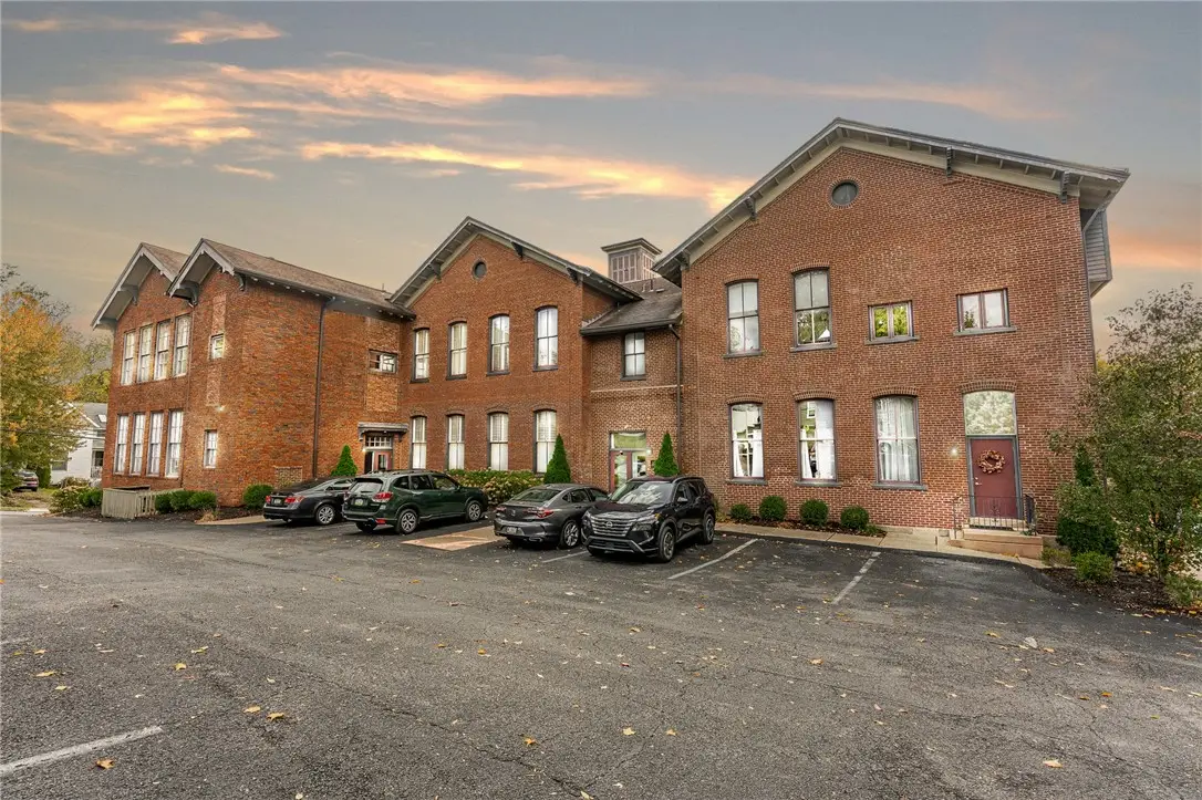 10 Walnut St #7, Emsworth, PA 15202 - Image #1