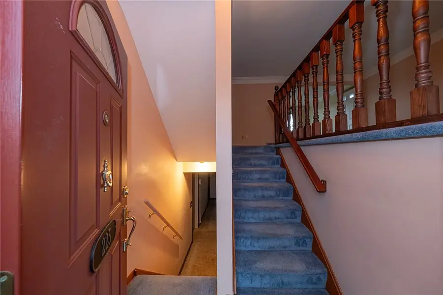 225 Clarendon Ave, Lower Burrell, PA 15068 - Image #2