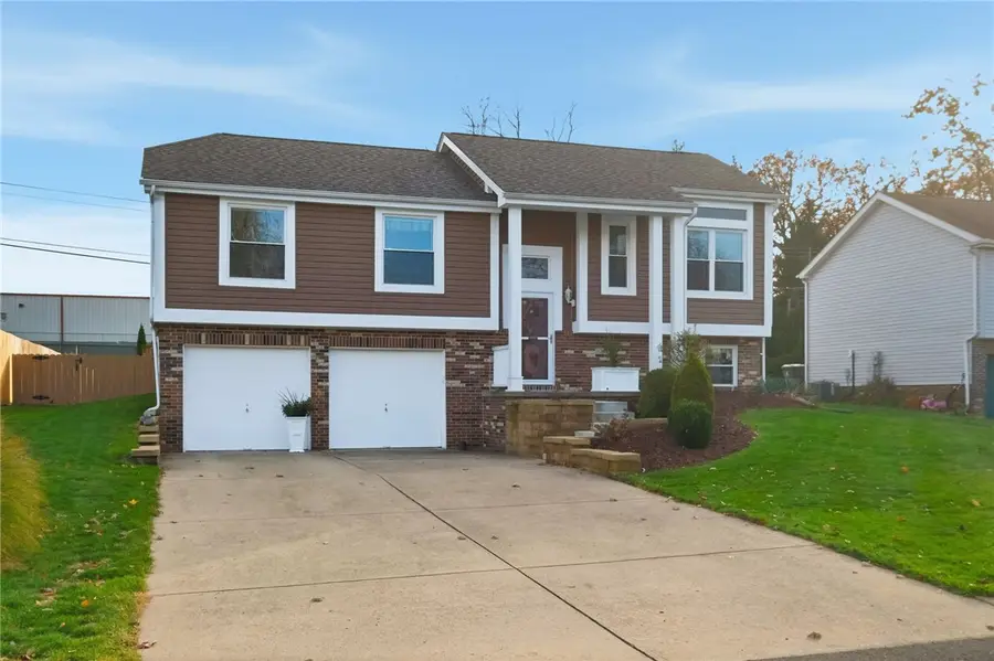 127 Clearbrook Dr, Cranberry Township, PA 16066 - Image #2