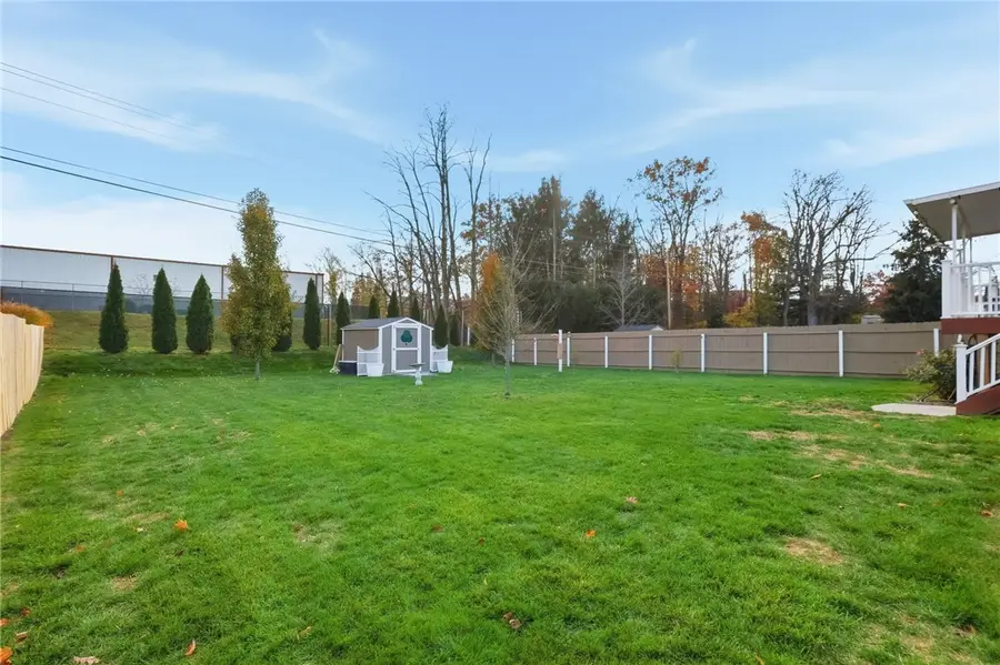 127 Clearbrook Dr, Cranberry Township, PA 16066 - Image #3