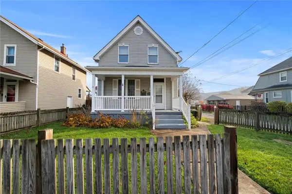 180 Center St, Springdale Boro, PA 15144