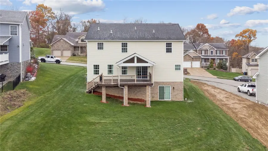 3326 Yorkshire Drive, North Huntingdon, PA 15642 - Image #2