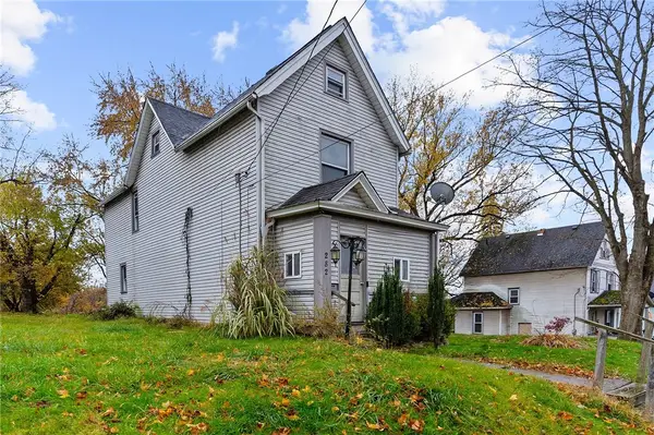 282 Orchard St, Sharon, PA 16146