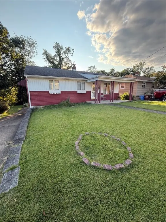 432 Violet Dr, Lower Burrell, PA 15068 - Image #2