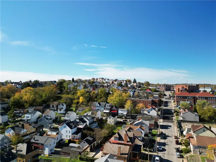 155 Ormsby Ave, Mount Oliver, PA 15210 - Image #2