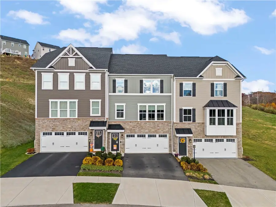 5003 Summit Drive, South Park, PA 15129 - Image #2