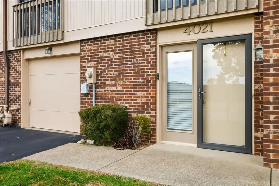 4021 Fairway Dr, Hopewell, PA 15001 - Image #2