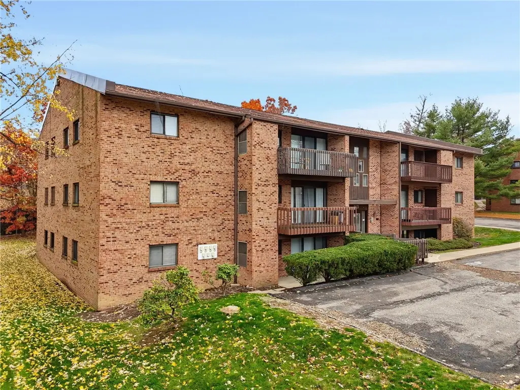 1204 Dutilh Rd #1, Cranberry Township, PA 16066 - Image #1