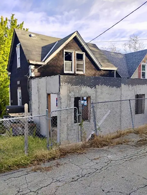 419 Bellvue St, Wall, PA 15148 - Image #1