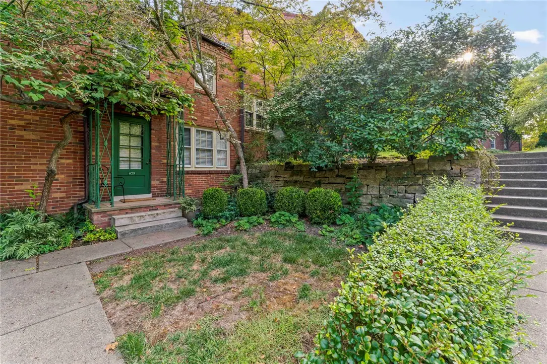 623 Olympia Road, Mount Washington, PA 15211 - Image #1