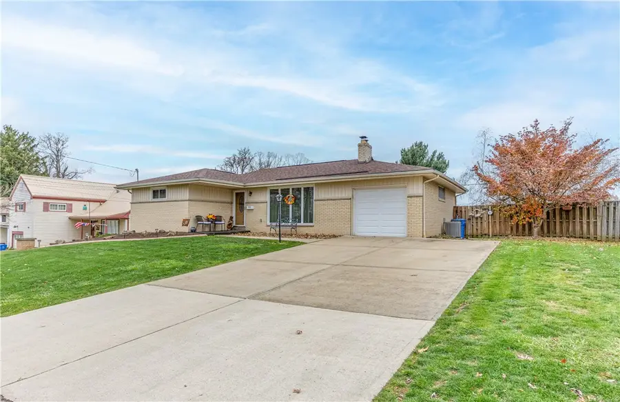 428 Chester Dr, Lower Burrell, PA 15068 - Image #3